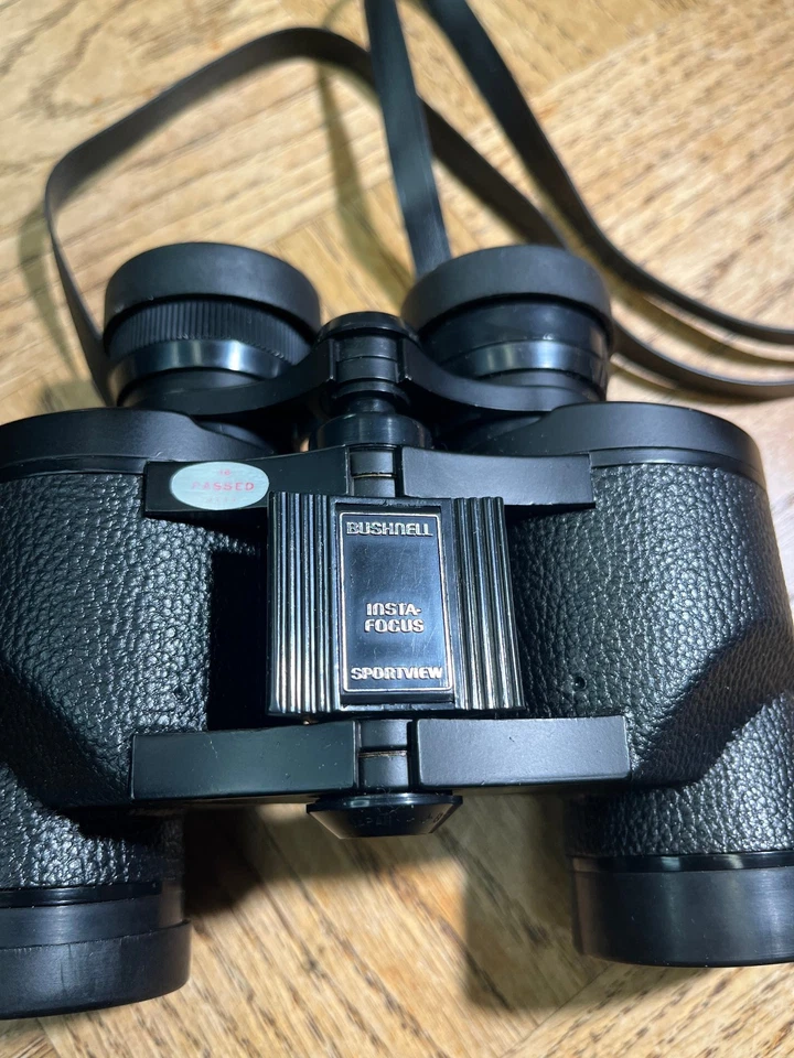 Binoculars Bushnell 7x35 Wide Angle SportView Insta-Focus W/ Leather Case unused - Image 4 of 4