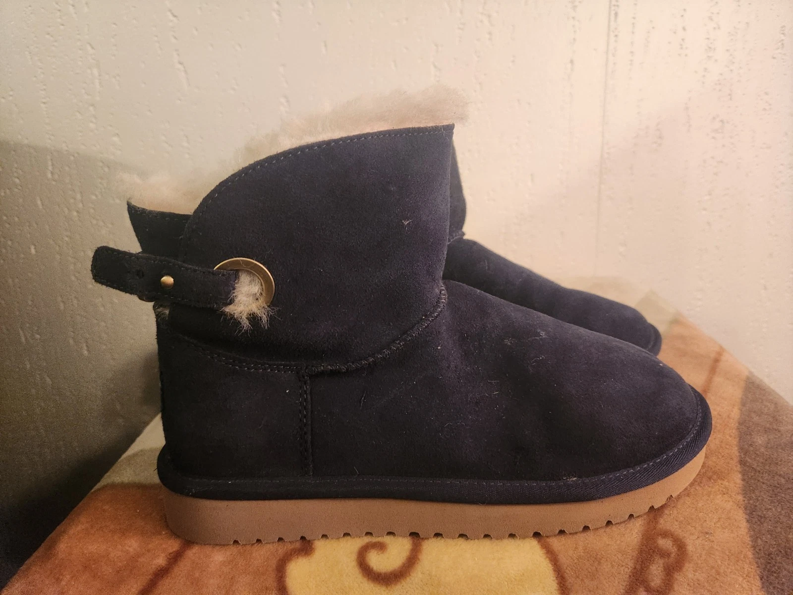 Stivaletti Koolaburra by UGG donna taglia 7 blu navy scamosciati foderati in pelliccia #18