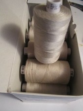 0,02 € /1 m) 1 rolka 500 m nici do szycia grubość: 40 kolor: beżowy od Epic (nep1)