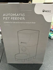 Healthy Pet Life Automatic Pet Feeder For Cats  And SM/MD Dogs