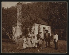 8" x 10"  1907 Photo The Whole black family at the Hermitage, Savannah, Ga.