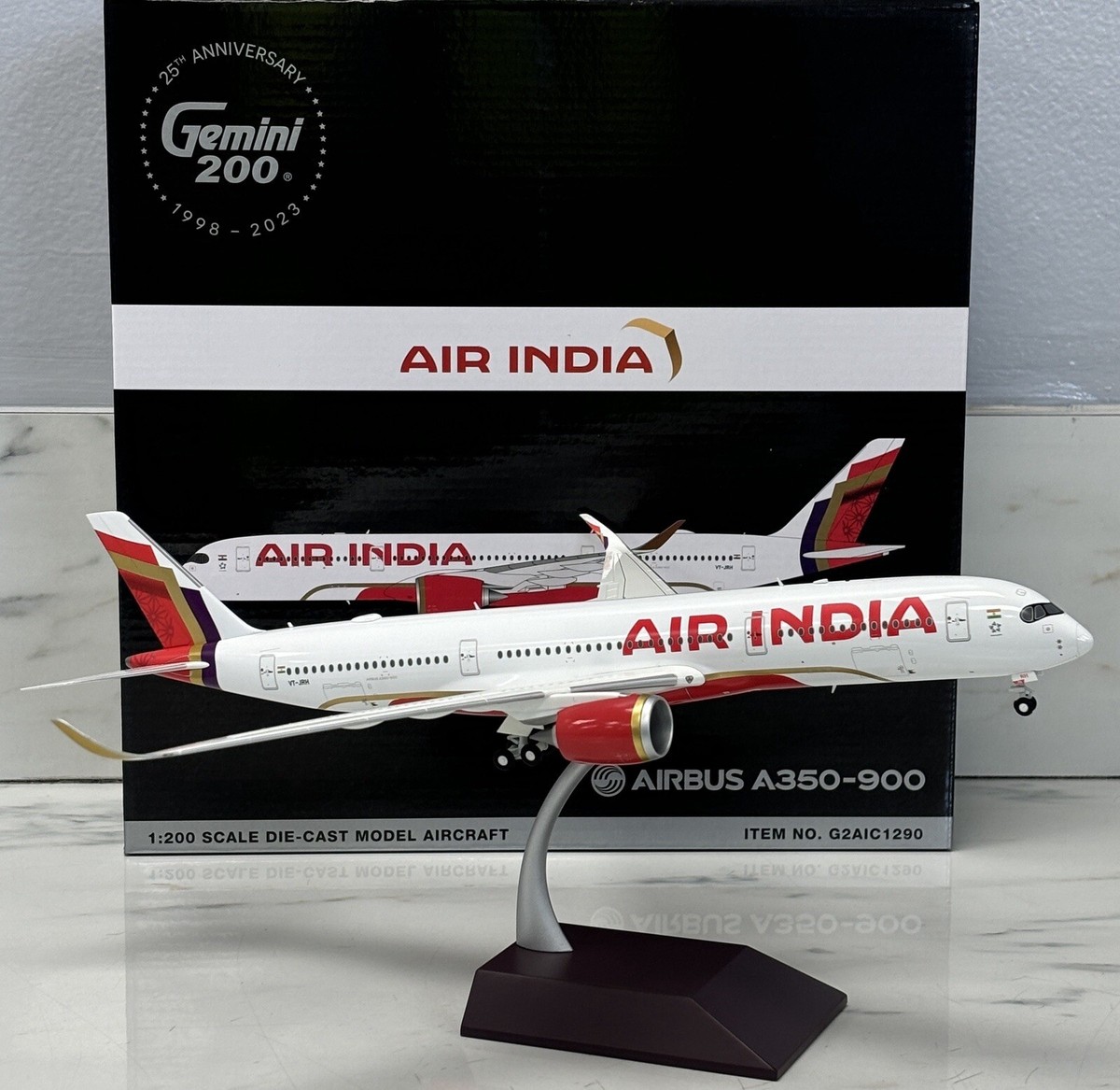 エアバス　AIRBUS　A350 Gemini 200　航空機模型 AIRBUS A350-900 Gemini 1/200 航空機模型 ScaleModelStore.com