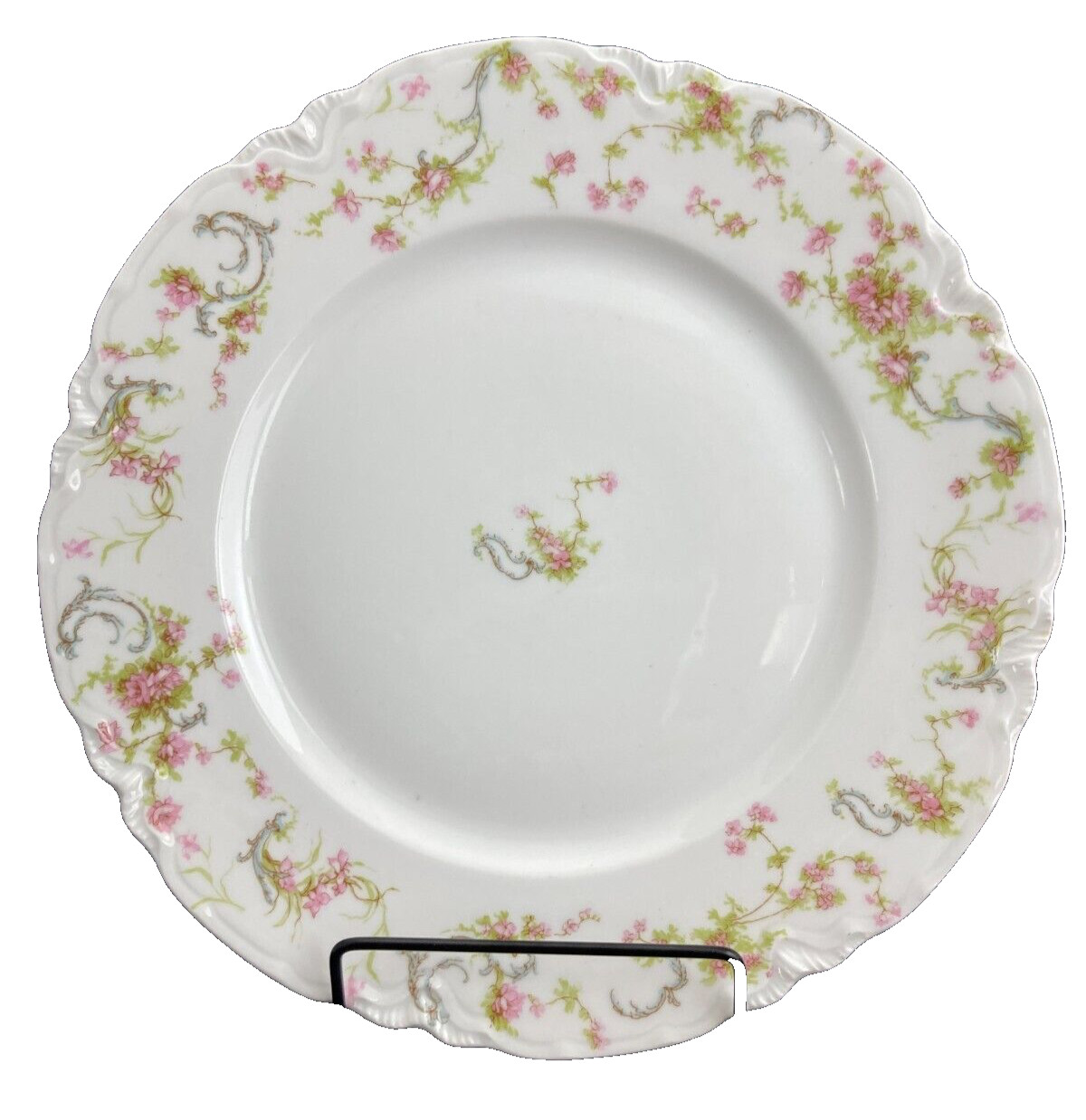 Haviland Limoges Dinner Plate Schleiger 57A-1 France 9 5/8"