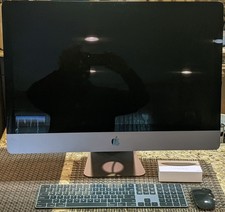 Apple iMac Pro 27, 10 Core Xeon W 3Ghz, 64GB, 1TB SSD, Radeon Pro Vega 64 16GB