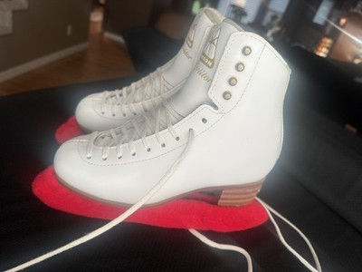 Jackson Competitor 2470 Figure Ice Skates size 6.5 C