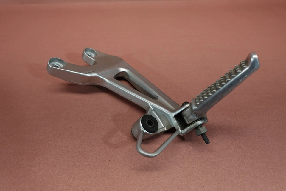 Clavija trasera ligera para pasajero Honda Interceptor 800 VFR800 1998-2001 Foto 4 de 4