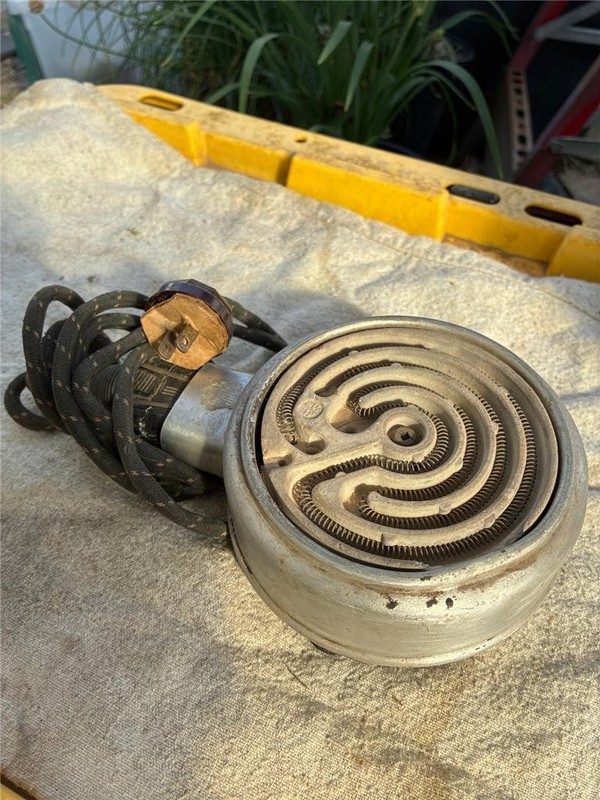 ANTIQUE SPEEDY HOTPLATE 450 WATT WITH CORD
