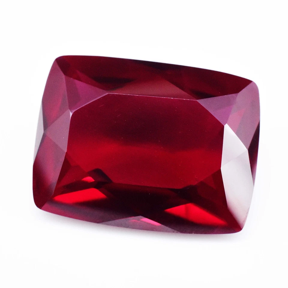 Piedra preciosa suelta de granate piropo rojo certificado natural 62,20 quilates corte 27x20 mm Foto 2 de 4