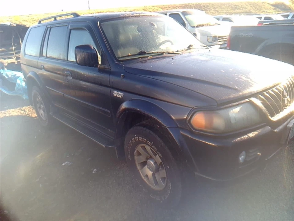 二手左门镜 适合:2002 三菱 Montero 运动 Power 左 A 级 — 第 4/4 张图片