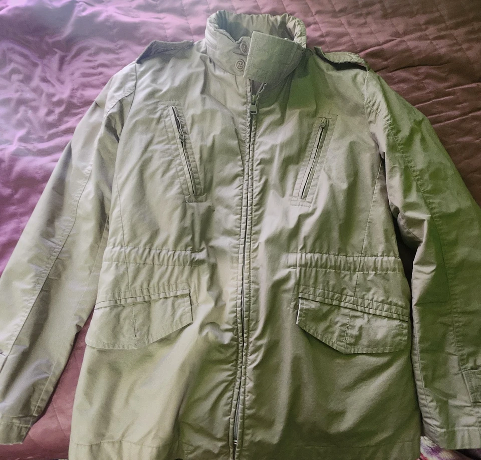 CHAQUETA DIESEL ESTILO MILITAR CON CHALECO EMPAREJADO/CAPUCHA OCULTA Foto 2 de 4