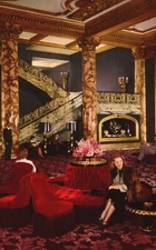 Postcard CA San Francisco The Fairmont Hotel Lobby Grand Staircase Old PC J5260