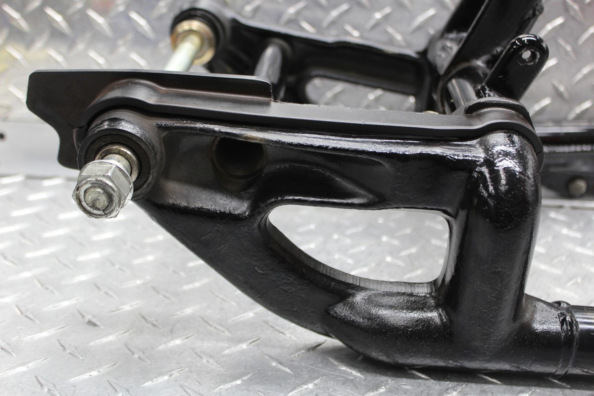 2004 HONDA SHADOW VLX 600 VT600CD DELUXE RR SWINGARM SUSPENSION