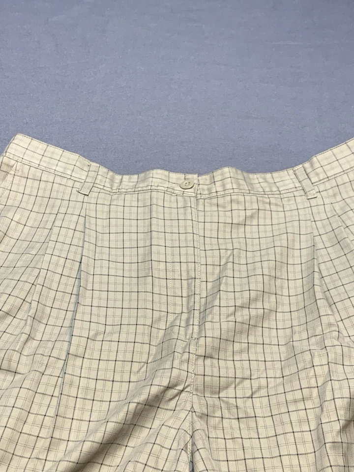 Karen Scott Sport Shorts Adult 16P Women’s tan polyester - Image 2 of 4