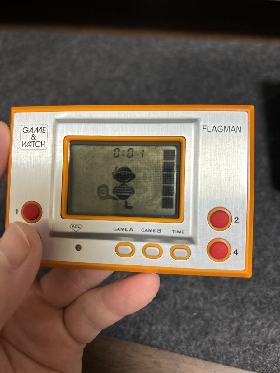 Nintendo Game & Watch Silver Series Flagman FL-02 1980