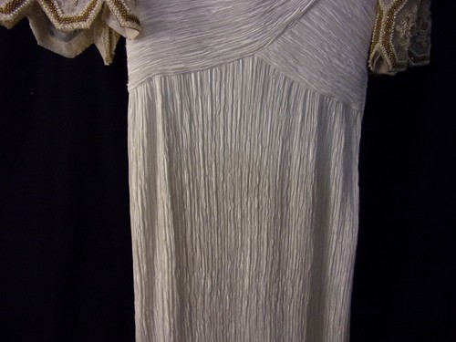 Vestido Mary Mcfadden Couture Neiman Marcus Marfil Arrugado Plisado Cuentas 10 Encantador - Imagen 3 de 10
