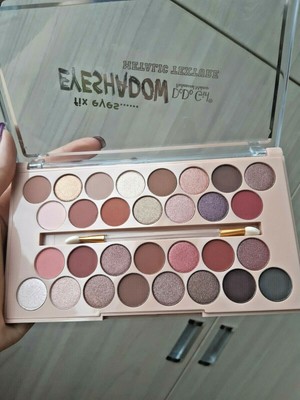 dodo girl eyeshadow highlighter