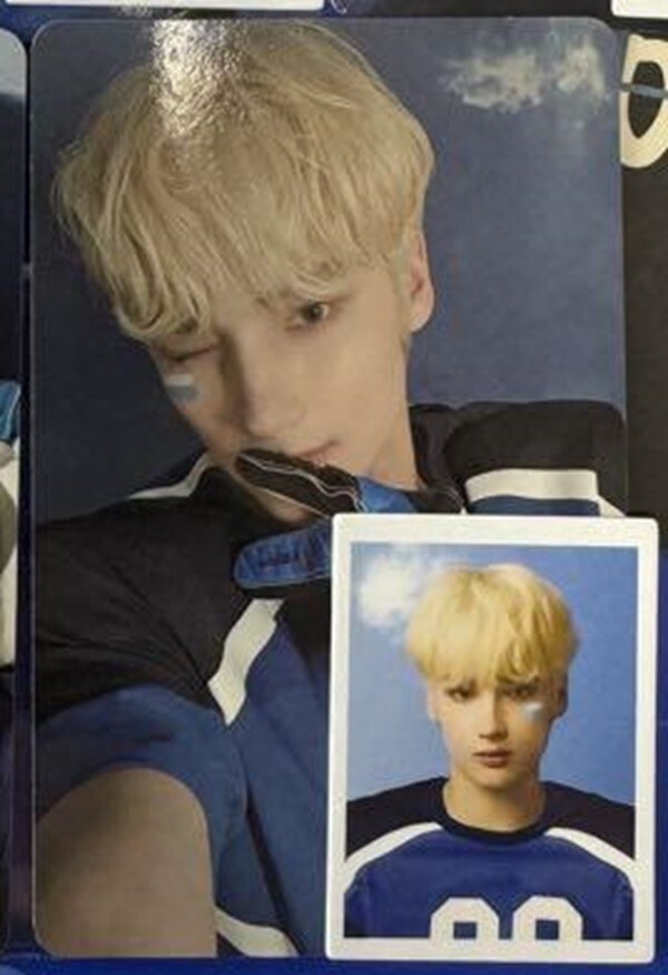 TXT FC MOA MEMBERSHIP KIT OFFICIAL PHOTO CARD ID SET TXT FC MOA MEMBERSHIP KIT OFFICIAL PHOTO CARD ID SET