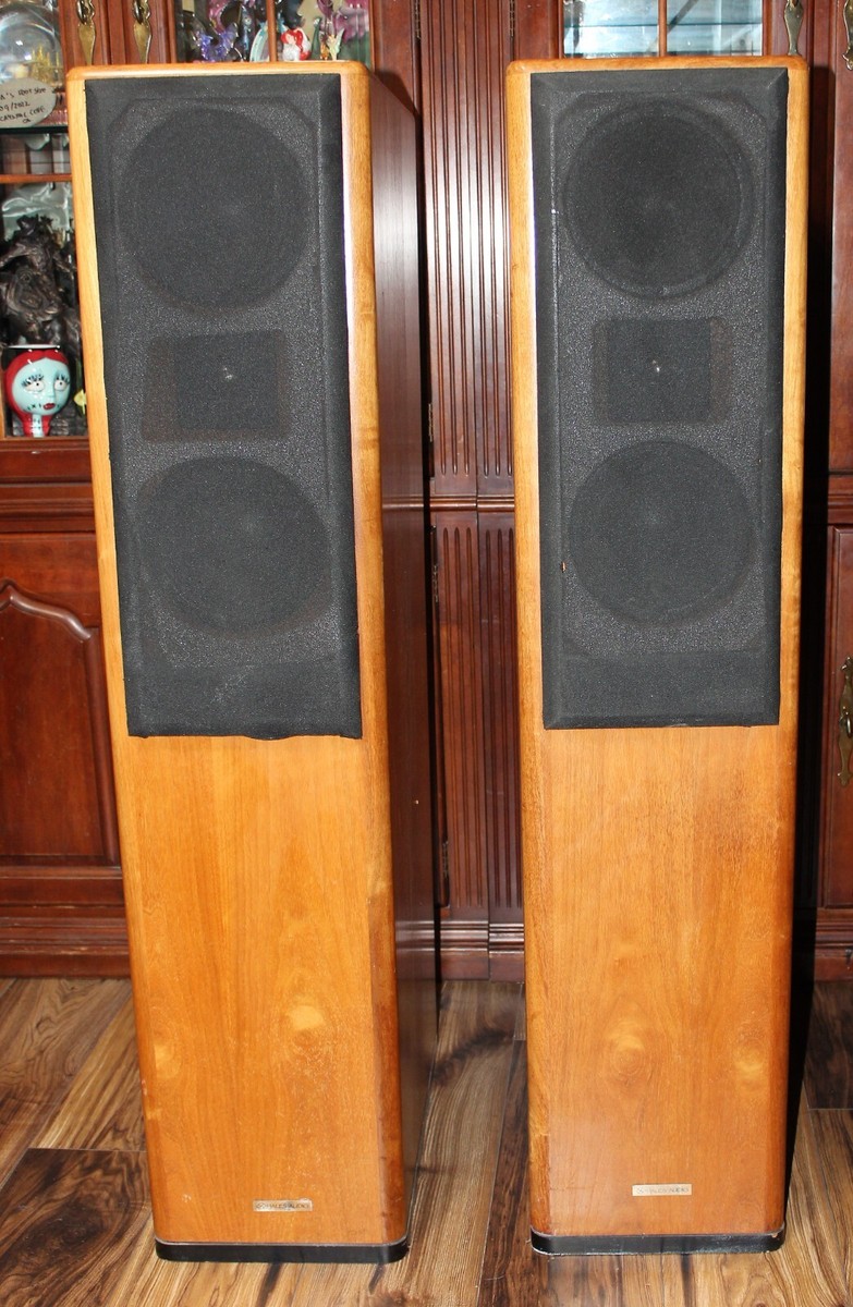 Hales Audio System Two Signature loudspeakers precise imaging