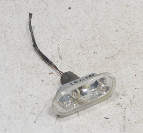VW Golf 4 IV 1J Bj 03 Seiten Blinker Kotflügel Re Li passend #102189-F340