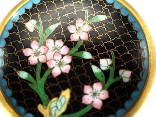 Cloisonne TRINKET DISH Black with Pink Flowers Enamel & Metal - Picture 3 of 6