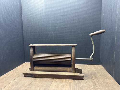 Antique 1800’s Wood Clothes Wringer Laundry With metal Hand Crank