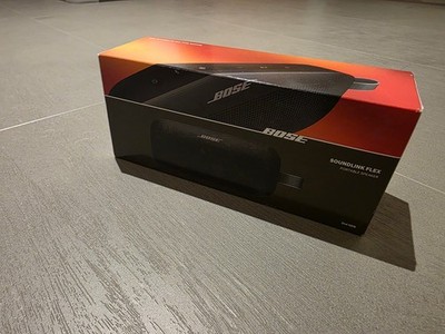 Bose SoundLink Flex Bluetooth Lautsprecher - Schwarz
