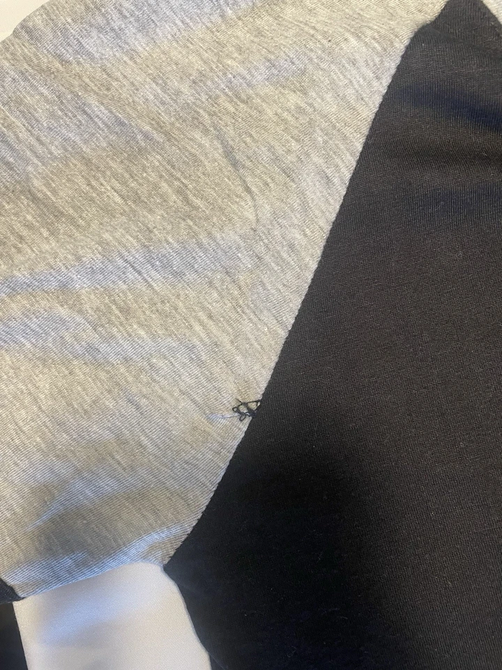 Ropa de dormir oficial Bebe negra de noche grande con logotipo de estrás nueva con etiquetas Foto 4 de 4