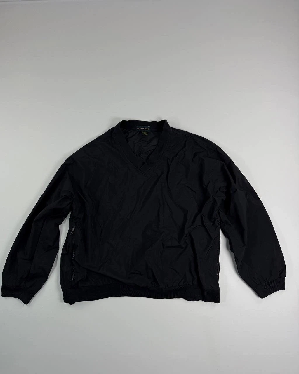 Vintage IZOD Club Windbreaker Jacket Black Mens Large V Neck Lightweight Casual
Opens in a new windo
