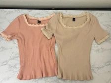 SHEIN Lot 2 Ruffle Ribbed Short Sleeve Tops Womens M Pink Beige Semi Fitted I
