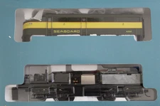 Proto 2000 HO Scale Seaboard FA1 Diesel Locomotive #4202 ( 229)