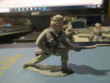 1960's Confederate Painted Plastic Soldier T4