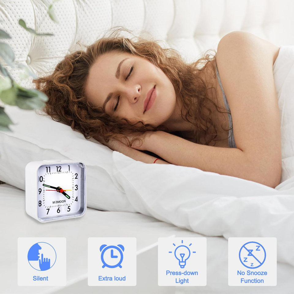 Silent Alarm Clock Bedside Non Ticking Battery Powered Silent Analogue