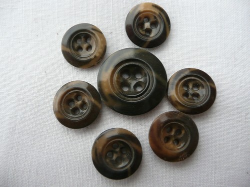 7 boutons ancien en corozo - Picture 3 of 3