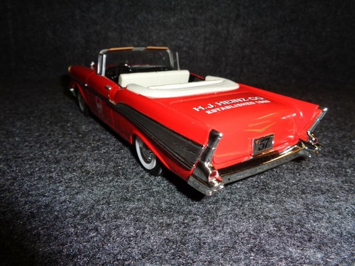 HEINZ KETCHUP 1957 CHEVY BELAIR CONVERTIBLE 1/25 DIE CAST LIBERTY CLASSICS NEW C - Picture 4 of 12