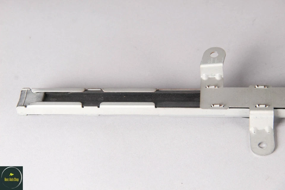 03-09 Mercedes W209 CLK500 CLK550 Cinturón Alimentador Motor Delantero Derecho OEM Foto 2 de 4