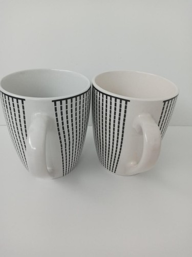 Coffee Mug Cup Royal Norfolk Brand One White One Beige - Picture 5 of 5