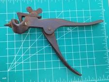 Antique Hand Saw Set Tool Adjustable Lever-Action Tooth Setter Carpenter’s Plier