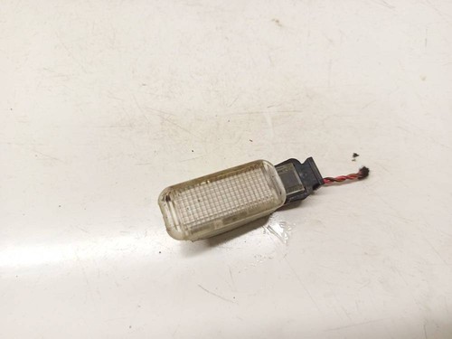 3b0947415b Innenraumleuchte Leseleuchte  Volkswagen Passat DE2717552-30