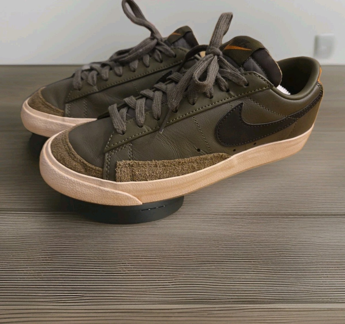 nike blazer low womens olive