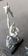 Warhammer 4th Edit Fantasy Boar Boy Orc Standard Bearer Metal vintage, unpainted