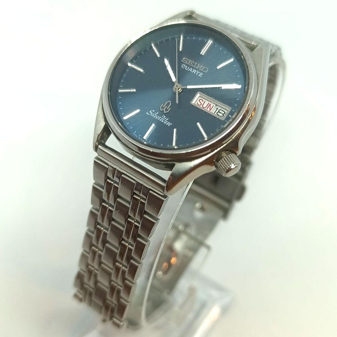 Цифровой фотоаппарат Vintage SEIKO Silver Wave