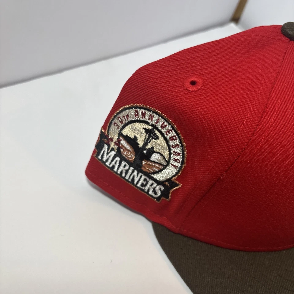 *NEW* Seattle Mariners New Era Fitted Hat 30th Anniversary Patch Cap Size 7 1/4 - Image 2 of 4