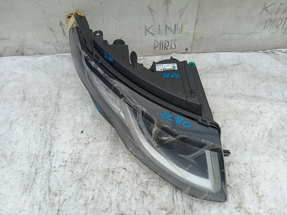 RANGE ROVER EVOQUE L538 2015-2019 GENUINE RIGHT SIDE FRONT HEADLIGHT LAMP #2280A - Image 2 of 4