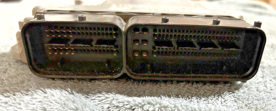 CALCULATEUR MOTEUR DODGE CALIBER  2.0 CRD 0281013693 P05187449AB A DECODER - Immagine 3 di 4