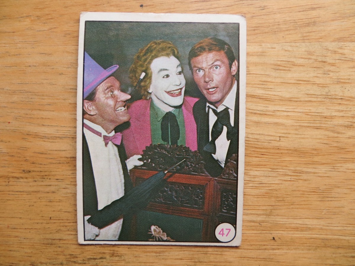 1966 TOPPS BATMAN BAT LAFFS GUM CARD # 47, THE PENGUIN