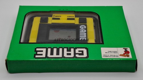 SPACE UFO LCD HANDHEALD ELECTRONIC GAME WATCH VINTAGE 80 NEW IN BOX - Picture 10 of 11