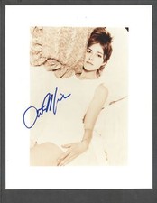 Christa Miller - Signed Autograph Headshot Photo - Scrubs - Cougar Town