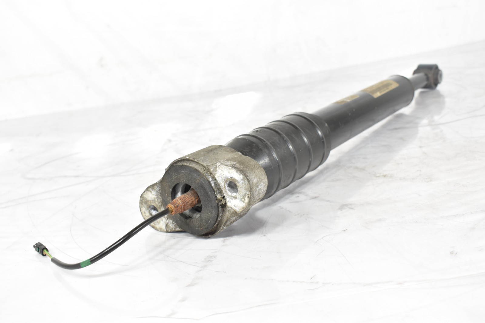 ♻️ 14-19  Maserati Quattroporte S Rear Left Driver Side Shock Strut Absorber OEM