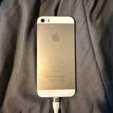 iPhone 5s 32GB Gold Smartphone, Unlocked, Excellent Condition Official