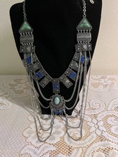 Vintage Silver Tone Turquoise Southwestern Boho Style Statement Necklace